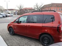 Gebraucht Renault Kangoo Equilibre 89 kW (122 PS) 2023 Braun Van / Kleinbus