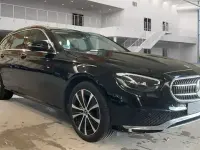 Używany Mercedes E300 320 KM (235 kW) 2021 Czarny Kombi