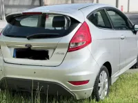 Usata Ford Fiesta 60 CV (44 kW) 2009 Argento Utilitaria