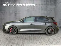 Gebraucht Ford Focus ST 280 PS (205 kW) 2023 Magnetic grau metallic Limousine