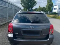 Gebraucht Toyota Avensis 177 PS (130 kW) 2007 Grau Kombi
