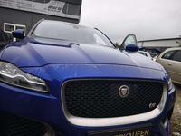 Gebraucht Jaguar F-Pace First Edition 300 PS (220 kW) 2016 Blau SUV
