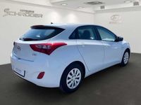 gebraucht Hyundai i30 5-Türer 1.6 CRDi 110PS M/T Classic FIFA World Cup Edition