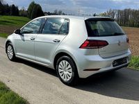 Gebraucht VW Golf VII Trendline 116 PS (85 kW) 2018 Silber Limousine