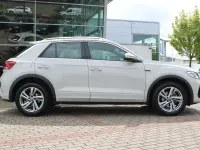 Second-hand VW T-Roc R-line 110 CP (80 kW) 2024 Gri SUV