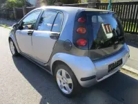 Usata Smart ForFour 109 CV (80 kW) 2005 Argento Utilitaria