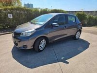 Gebraucht Toyota Yaris Multidrive S 99 PS (72 kW) 2012 Grau Kleinwagen