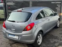 Gebraucht Opel Corsa Edition 80 PS (58 kW) 2008 Silber Kleinwagen