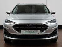 Gebraucht Ford Focus Titanium 120 PS (88 kW) 2022 Silber Limousine