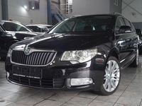 Gebraucht Skoda Superb Ambition 160 PS (117 kW) 2012 Schwarz Kombi