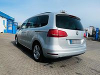Gebraucht VW Sharan 150 PS (110 kW) 2012 Silber Van / Kleinbus