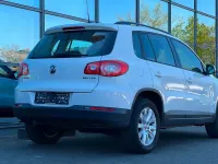 Gebraucht VW Tiguan Trendline 140 PS (102 kW) 2008 Weiß SUV