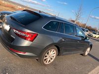 Gebraucht Skoda Superb 190 PS (139 kW) 2017 Grau Kombi