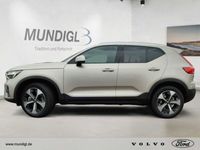 Gebraucht Volvo XC40 Core 163 PS (119 kW) 2023 Bright dusk / metallic (metallic) SUV