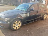 Gebraucht BMW 116 122 PS (89 kW) 2010 Schwarz ii Kleinwagen
