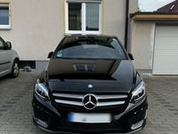 gebraucht Mercedes B200 B-Klasse AMG Line | Garantie | Wenig KM