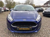 Gebraucht Ford Fiesta Celebration 82 PS (60 kW) 2017 Blau Kleinwagen