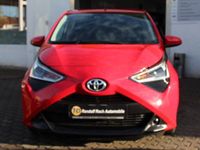 Gebraucht Toyota Aygo 72 PS (52 kW) 2020 Rot Kleinwagen