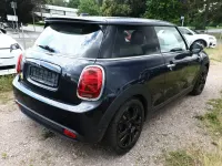 Gebraucht Mini Cooper SE 135 kW (184 PS) 2022 Enigmatic schwarz metallic Kleinwagen