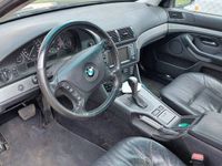 gebraucht BMW 525 i A Touring - Benzin und Gas
