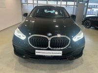 gebraucht BMW 120 d Navi Digitales Cockpit Soundsystem LED Sperrdiff. Mehrzonenklima 2-Zonen-Klimaautom Klimaautom