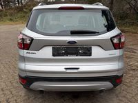 Usado Ford Kuga Trend 120 CV (88 kW) 2017 Plateado SUV