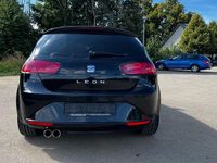 Usata Seat Leon Style 125 CV (91 kW) 2012 Nero Berlina