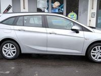 Gebraucht Opel Astra Edition 105 PS (77 kW) 2016 Silber Kombi