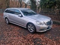Gebraucht Mercedes E250 204 PS (150 kW) 2011 Silber Kombi