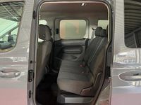 Gebraucht VW Caddy Basis 102 PS (75 kW) 2023 Grau Van / Kleinbus