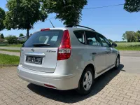 Gebraucht Hyundai i30 Classic 109 PS (80 kW) 2013 Grau Kombi