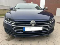 Gebraucht VW Arteon 150 PS (110 kW) 2018 Blau Kleinwagen