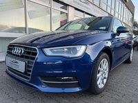 Gebraucht Audi A3 Attraction 122 PS (89 kW) 2013 Blau Limousine