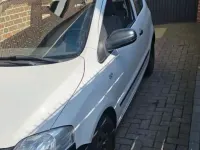 Gebraucht VW Fox 55 PS (40 kW) 2010 Weiß Kleinwagen