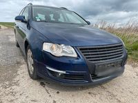 Gebraucht VW Passat 140 PS (102 kW) 2008 Blau Kombi