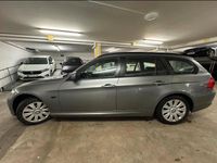 Gebraucht BMW 316 116 PS (85 kW) 2012 Grau Kombi