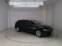 Gebraucht BMW 320 Sport Line 184 PS (135 kW) 2014 Black sapphire metallic Kombi