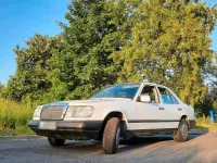 Gebraucht Mercedes 200 105 PS (77 kW) 1988 Weiß Limousine