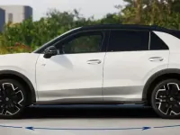 Neu VW T-Roc R-line 150 PS (110 kW) 2026 Weiß SUV