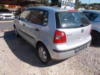 Gebraucht VW Polo Basis 75 PS (55 kW) 2003 Silber Kleinwagen