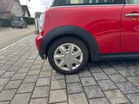 Gebraucht Mini Cooper 122 PS (89 kW) 2010 Rot Kleinwagen