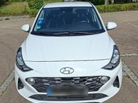 Gebraucht Hyundai i10 Select 67 PS (49 kW) 2020 Weiß Kleinwagen