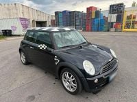 Usata Mini Cooper Seven 90 CV (66 kW) 2006 Nero Utilitaria