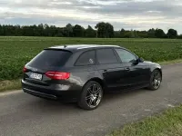 Gebraucht Audi A4 Attraction 143 PS (105 kW) 2012 Schwarz Kombi