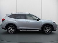Gebraucht Subaru Forester Active 150 PS (110 kW) 2019 Silber SUV