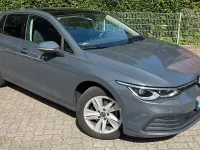 Gebraucht VW Golf VIII Life 131 PS (96 kW) 2020 Grau Limousine