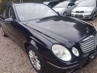 Gebraucht Mercedes E280 231 PS (169 kW) 2007 Tansanitblau Kombi