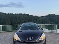 Gebraucht Peugeot 206+ 68 PS (50 kW) 2009 Schwarz Kleinwagen