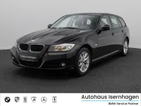 Gebraucht BMW 318 143 PS (105 kW) 2012 Schwarz Limousine