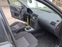 Gebraucht Ford Mondeo 125 PS (91 kW) 2003 Schwarz Kombi
